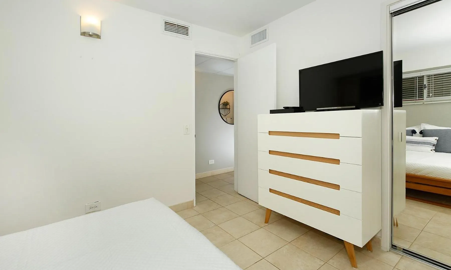 Waikiki Park Heights #1707 Bed & Breakfast Honolulu United States