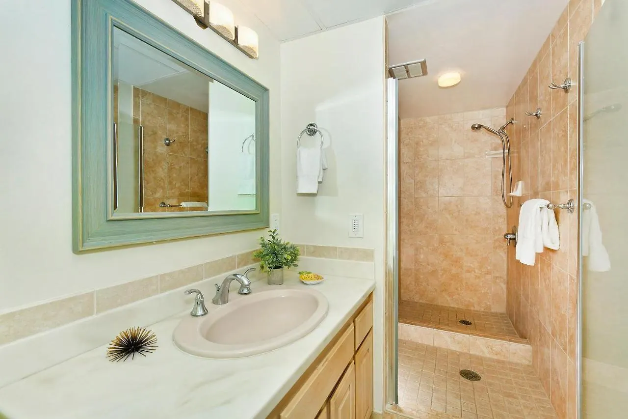 Waikiki Park Heights #1707 Bed & Breakfast Honolulu