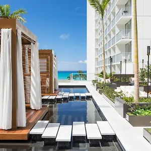 5* Hotel 'alohilani Waikiki